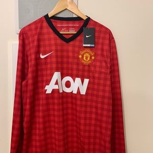 NIKE MANCHESTER UNITED FULL SLEEVE T SHIRT